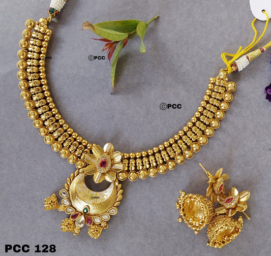 Exquisite Choker Necklace & Earrings
