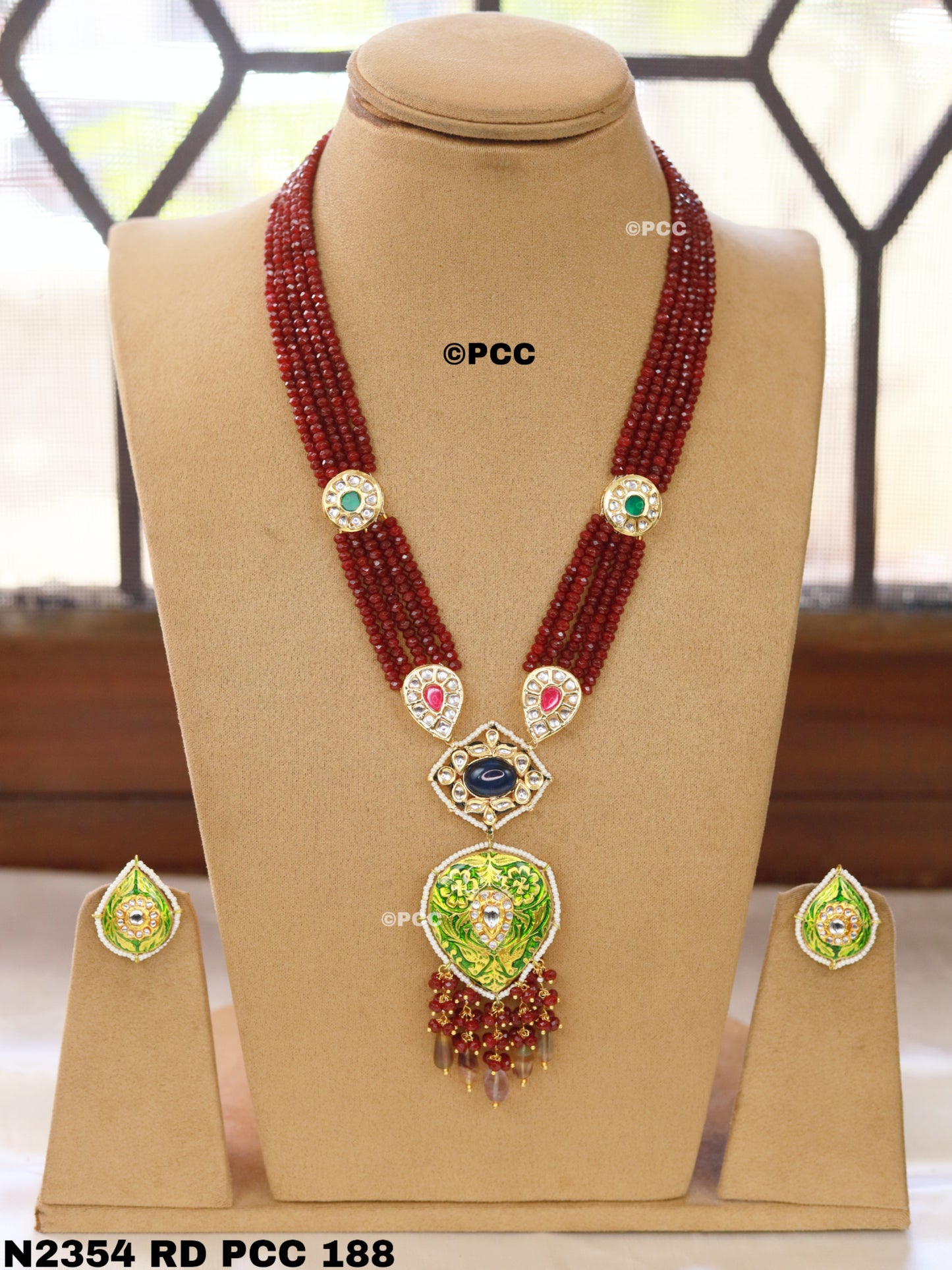Gorgeous Kundan meenakari  Necklace with Earring sets