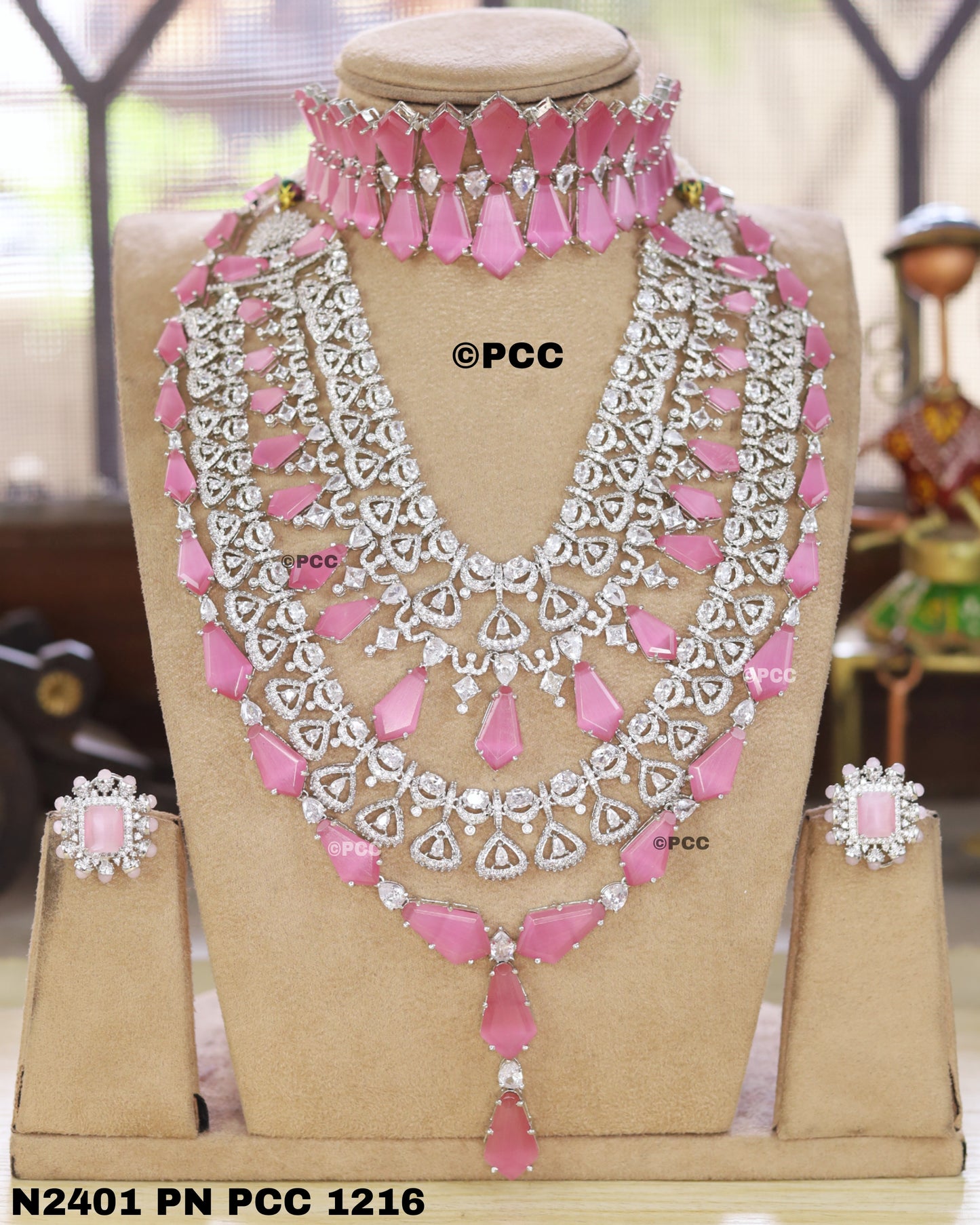 Kiara's Wedding Necklace Sets