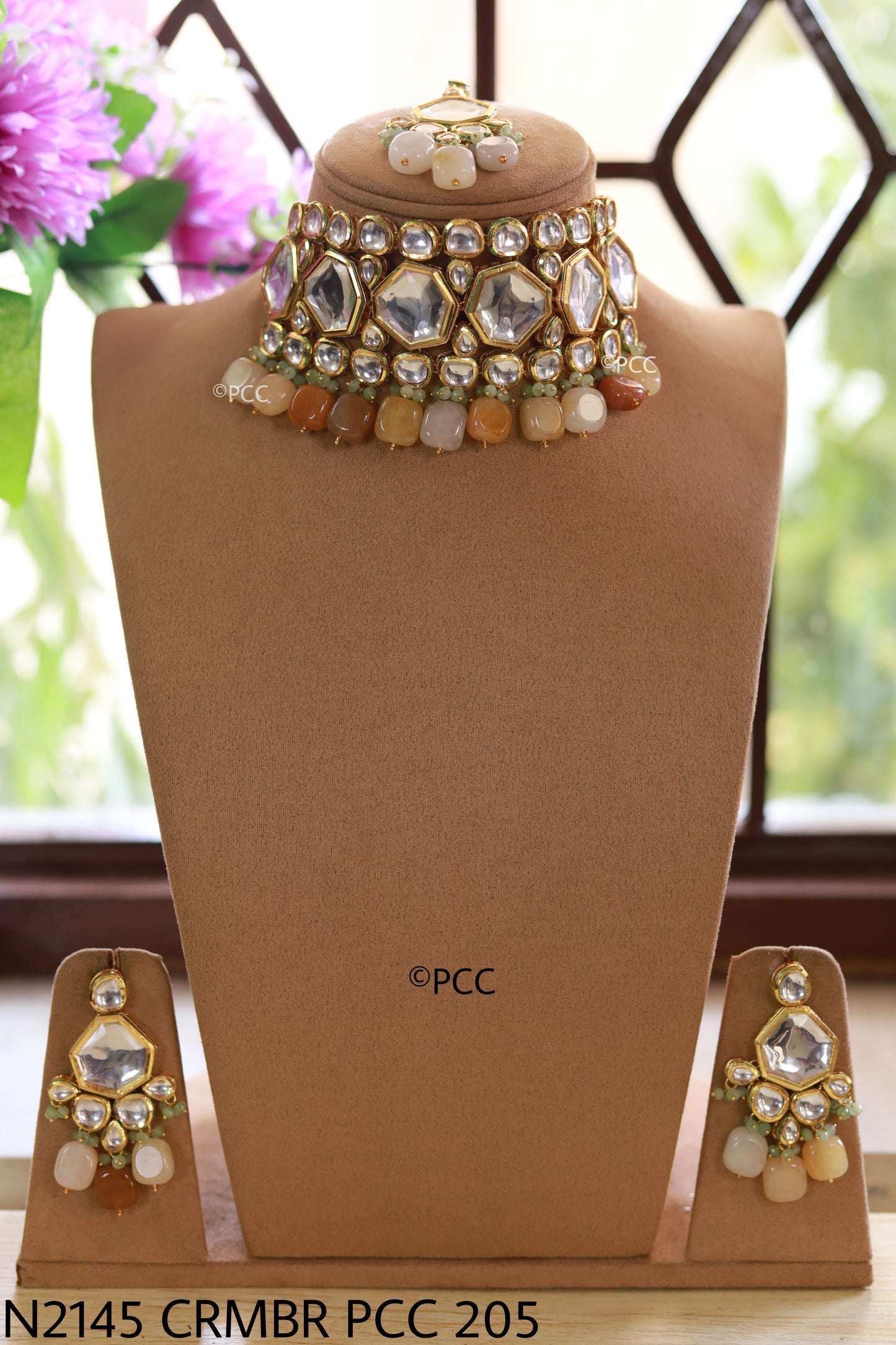Modern Glamorous Pearl Choker Necklace set