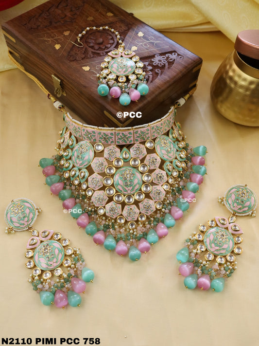 Kundan Handwork Zeco Cheed String Necklace & a pair of Earrings with tika
