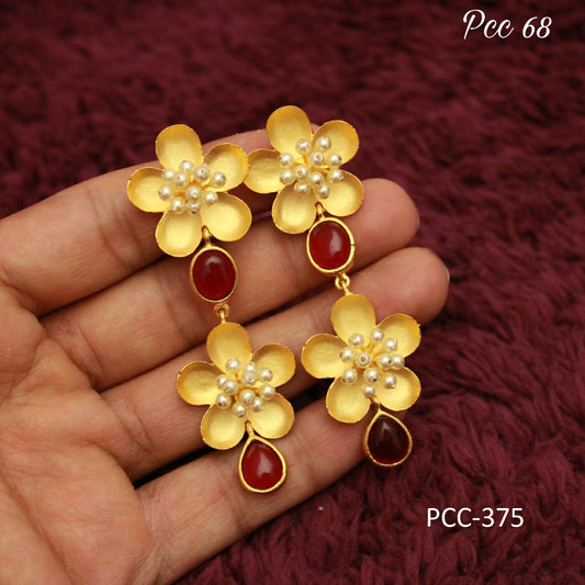 Gold Flower Pearl Onyx Dangle Earrings