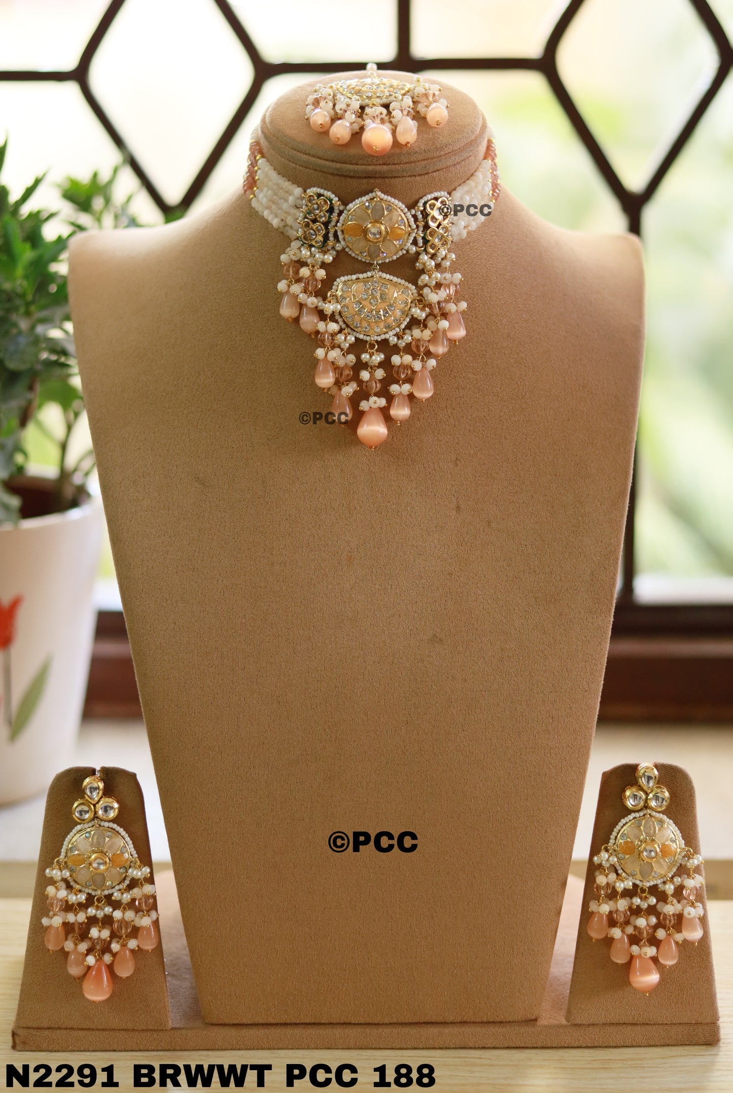 Blue & white beads Choker Necklace Jadau & Meenakari Work Jewelry Set