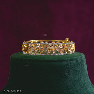 Pinkcity Craft Gold Plated Traditional bangles