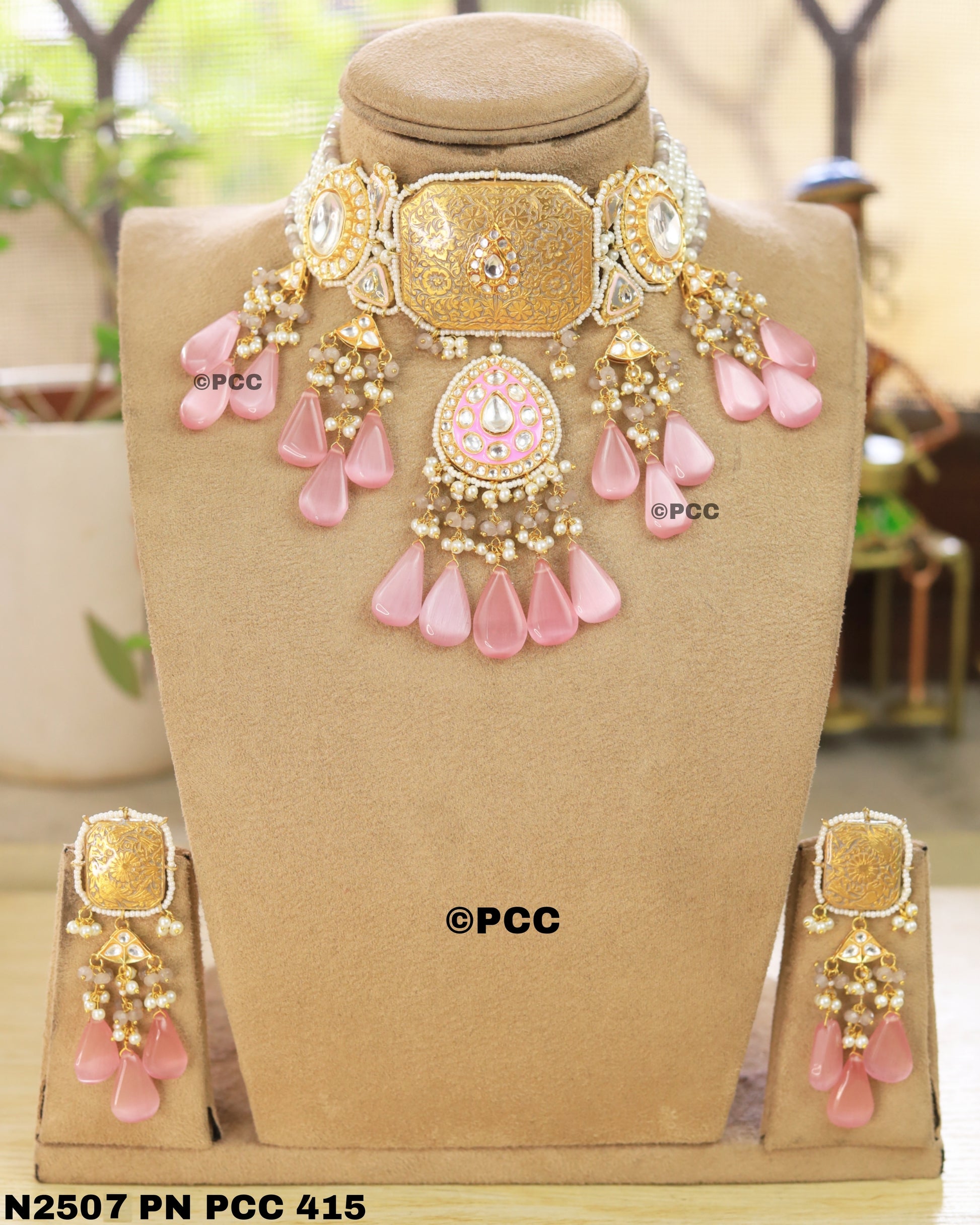 Enigmatic Brilliance Polki Necklace set With  Earrings