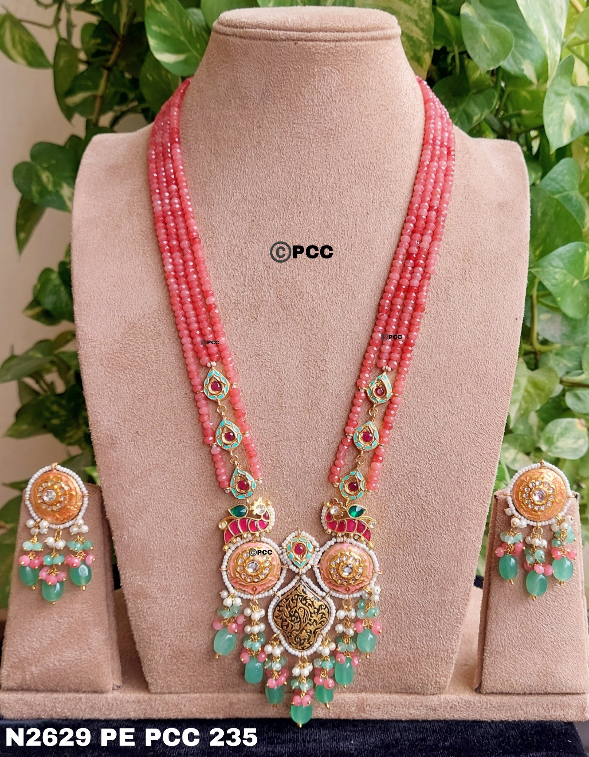 Traditional Natural Semi-Precious Gemstone Necklace & Pair of earrings