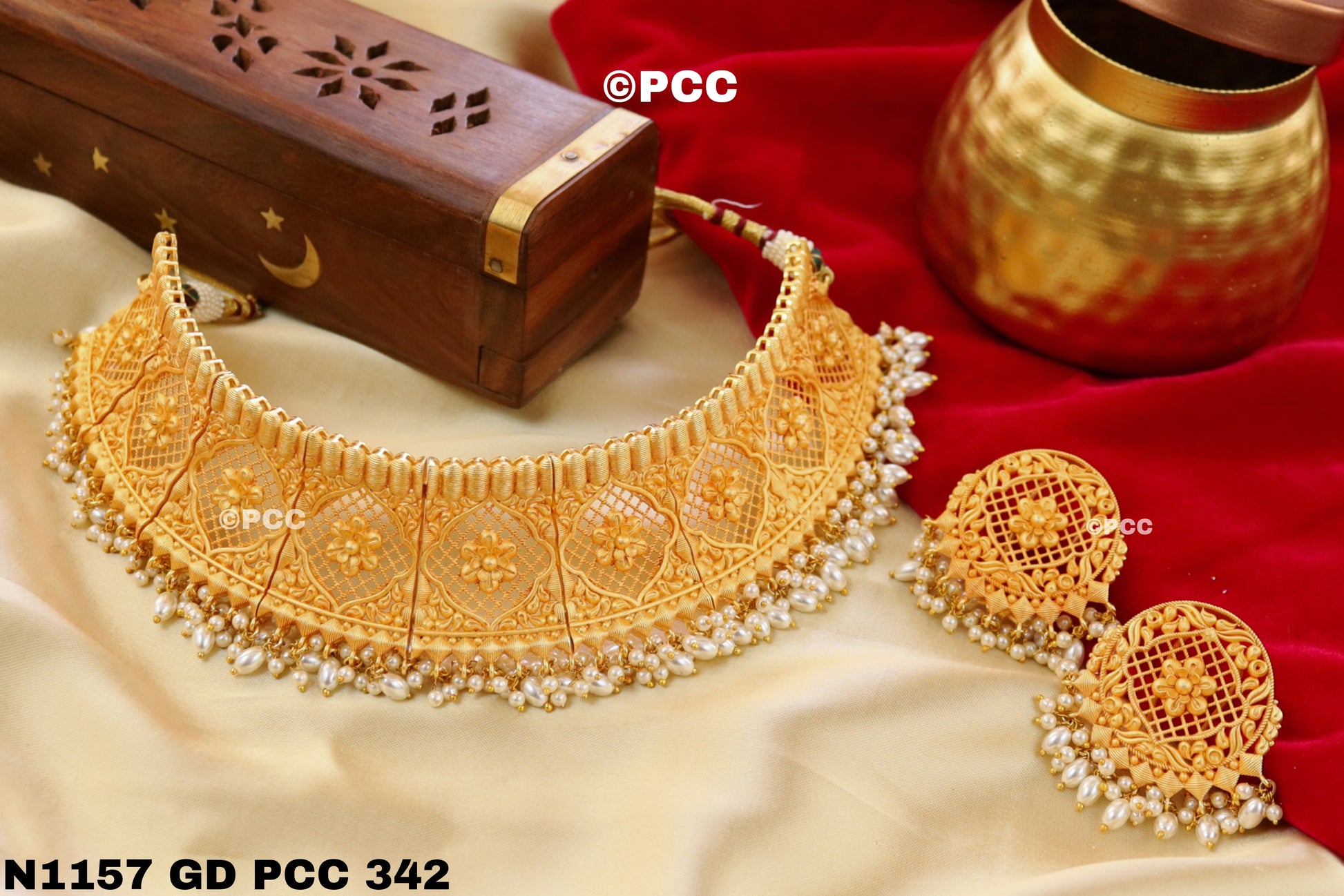 Gold Plated Choker Necklace Set with Earrings