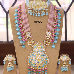 Fashionable Ethnic Choker Necklace set with Earrings