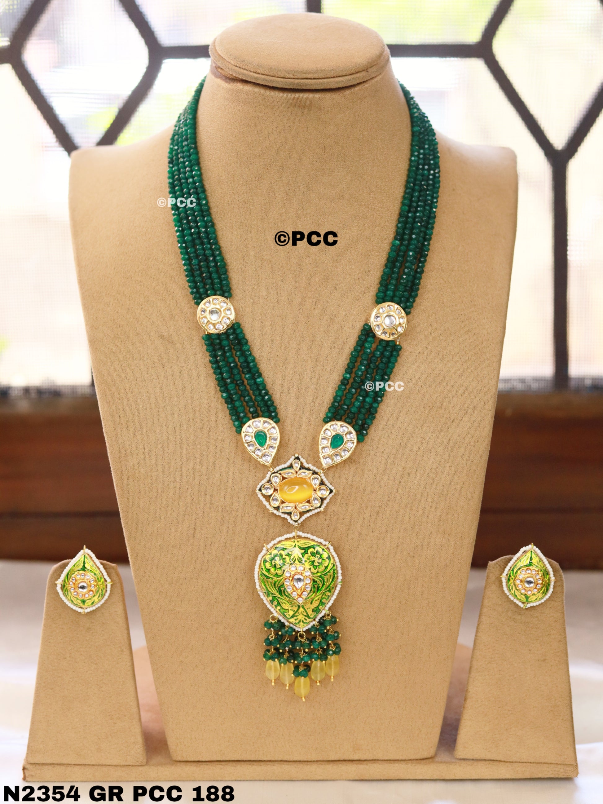 Gorgeous Kundan meenakari  Necklace with Earring sets