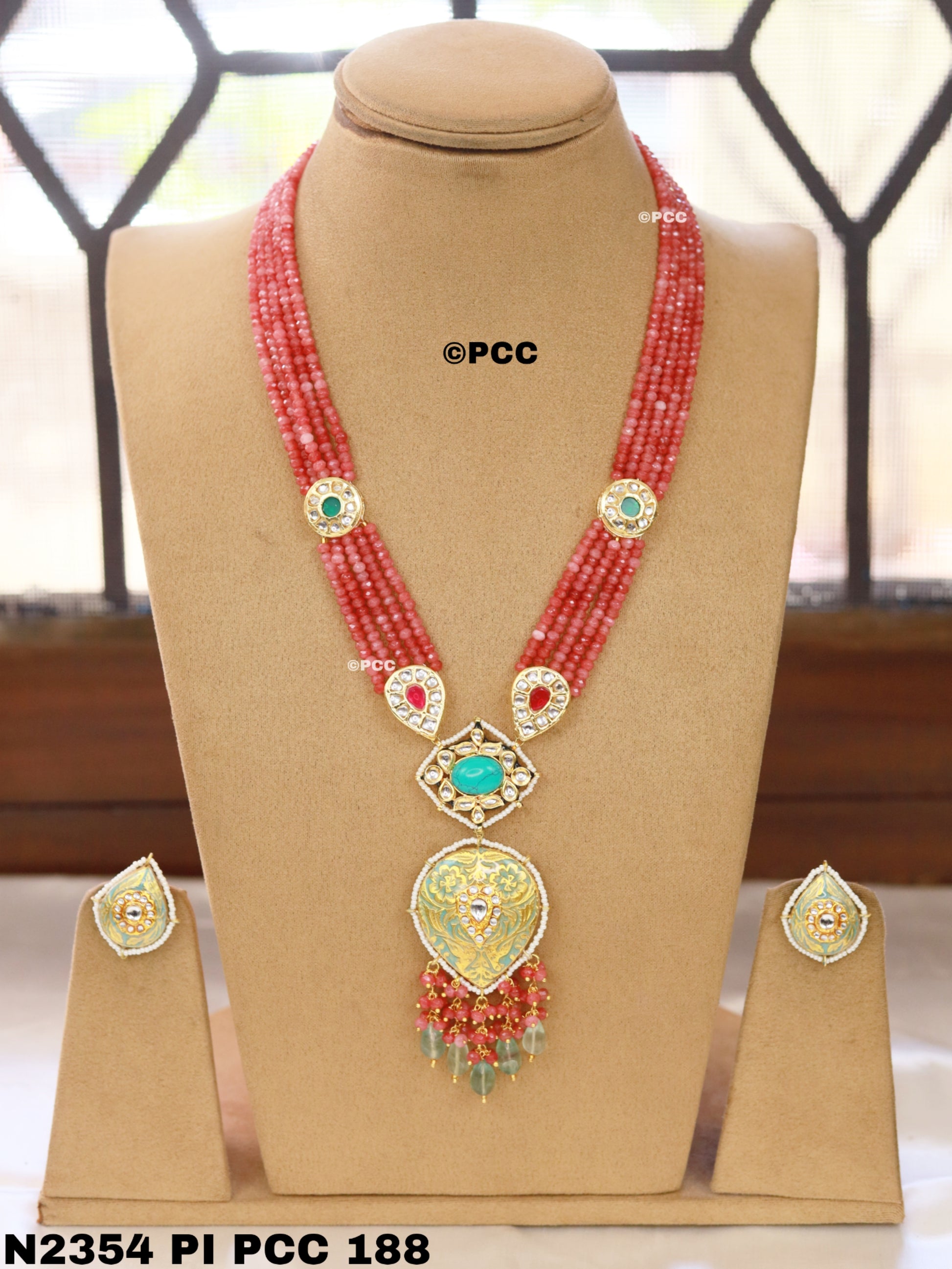 Gorgeous Kundan meenakari  Necklace with Earring sets