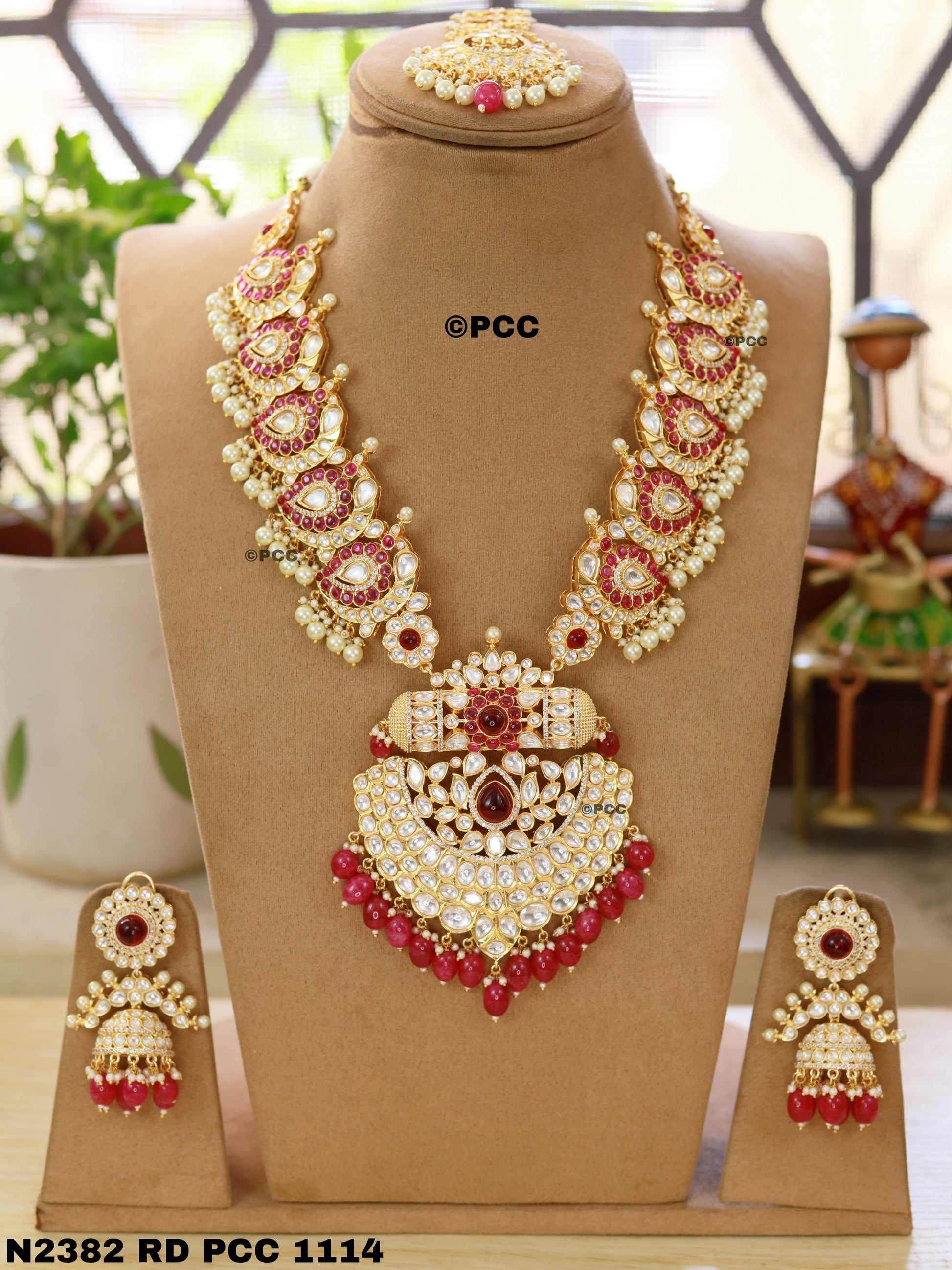 Kundan Elegance Polki Necklace