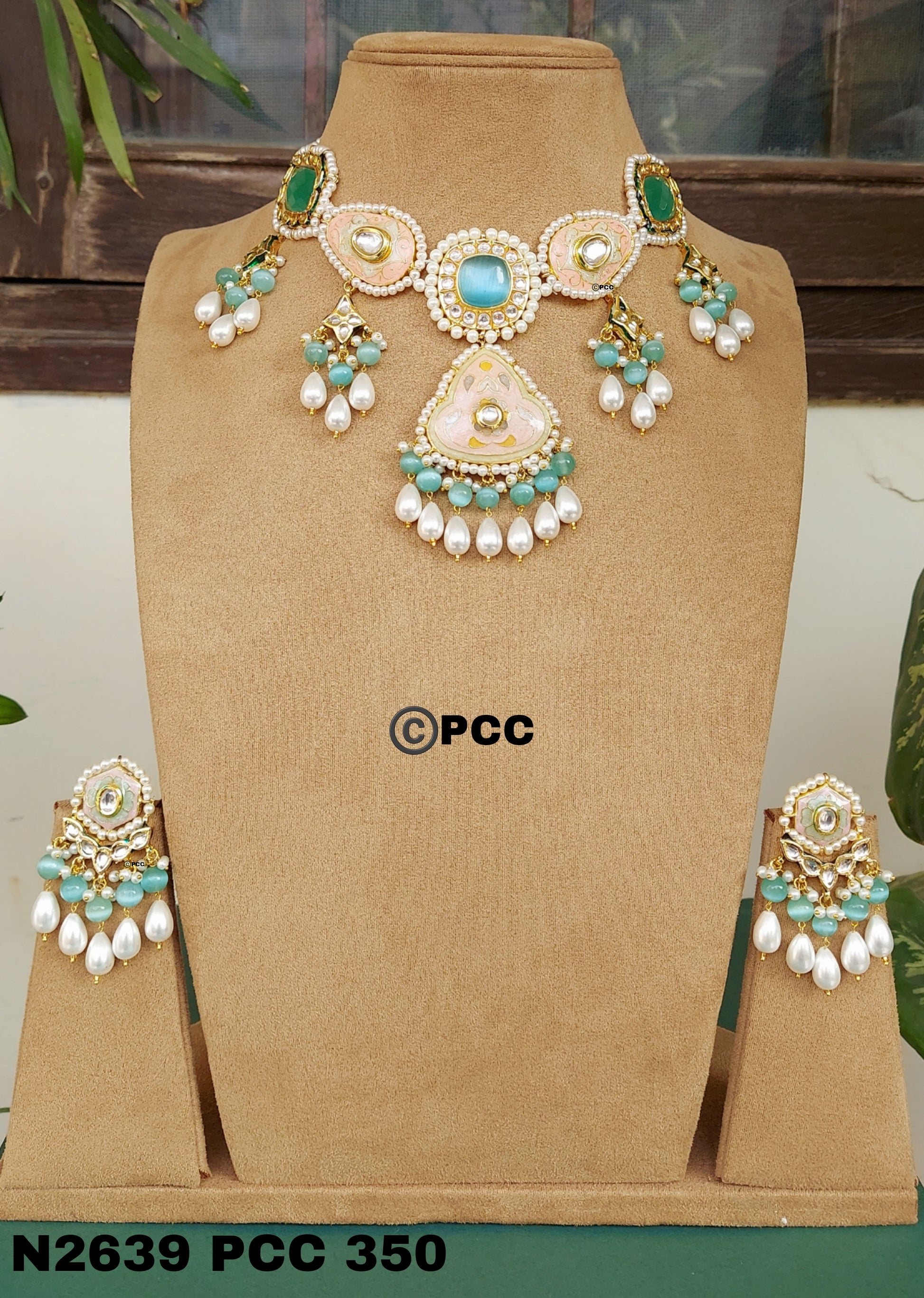 Designer Gorgeous Necklace set with Earrings