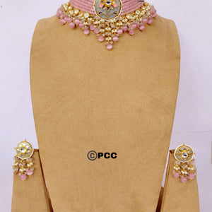 Glamorous Choker Necklace with Earring set