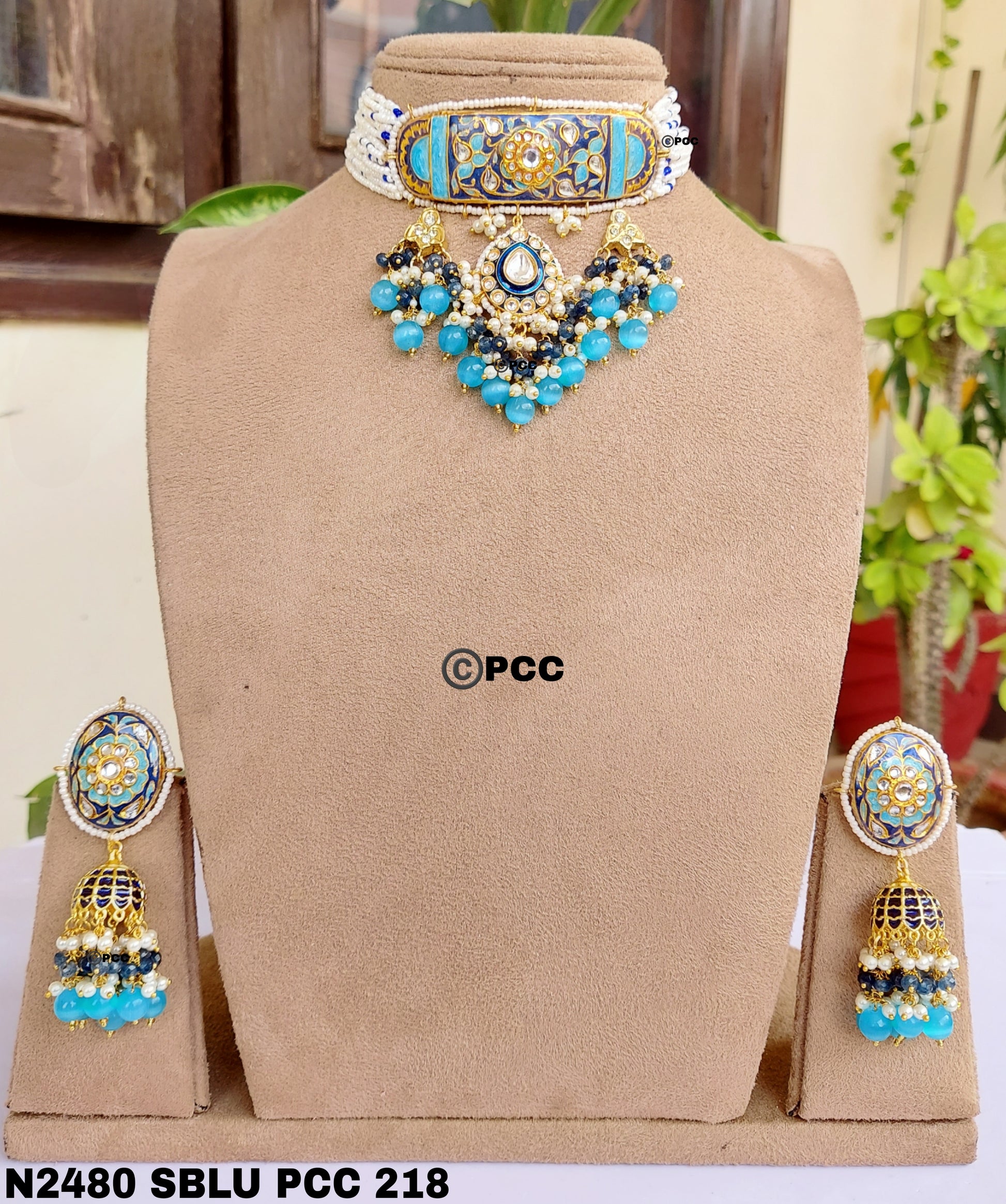 Opulent Choker Necklace with Earring set