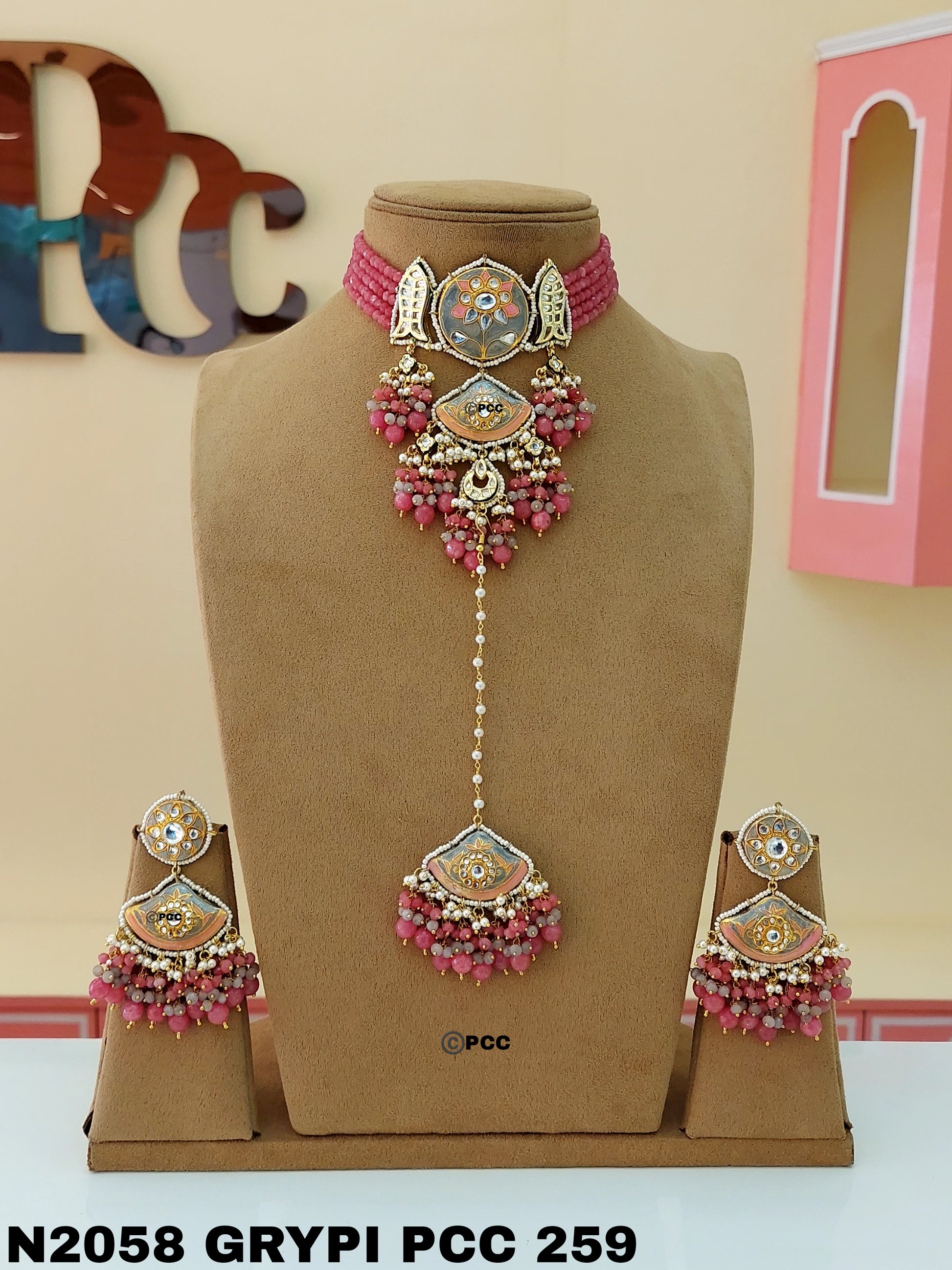 ELEGANT MEENA CHOKER NECKLACE WITH EARRINGS