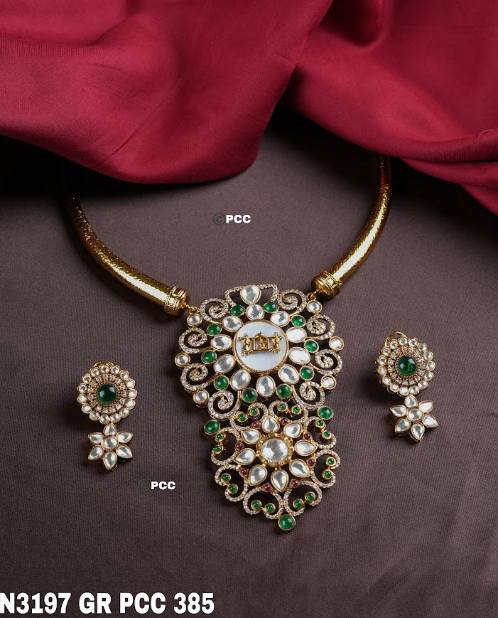 Luxurious Green Polki Fusion Jewelry Set