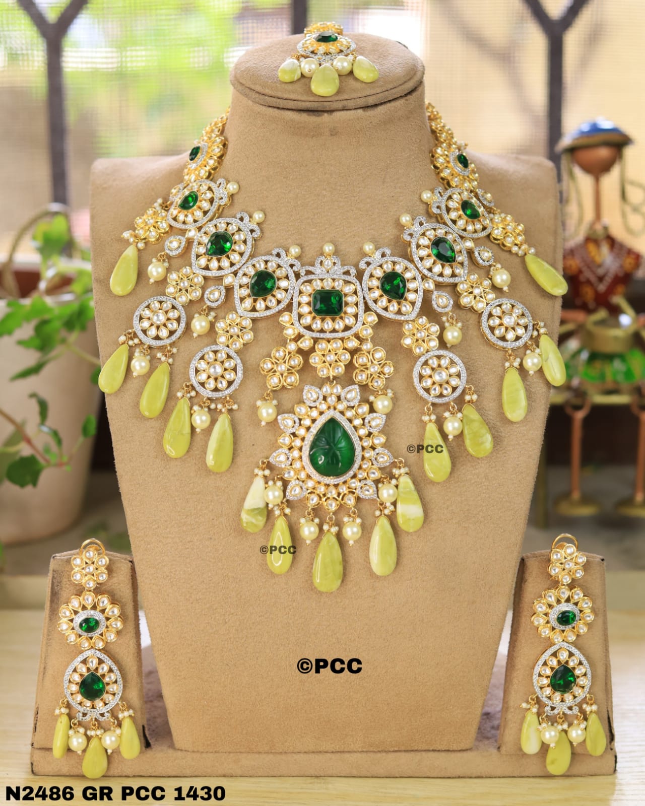 Handmade Bridal Heavy Royal Necklace set with Earrings