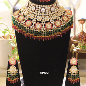 Uncut Diamond-like imitation Polki Necklace set with Earrings.