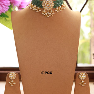 Kundan & Pearls Flowers Choker Necklace & earring Set