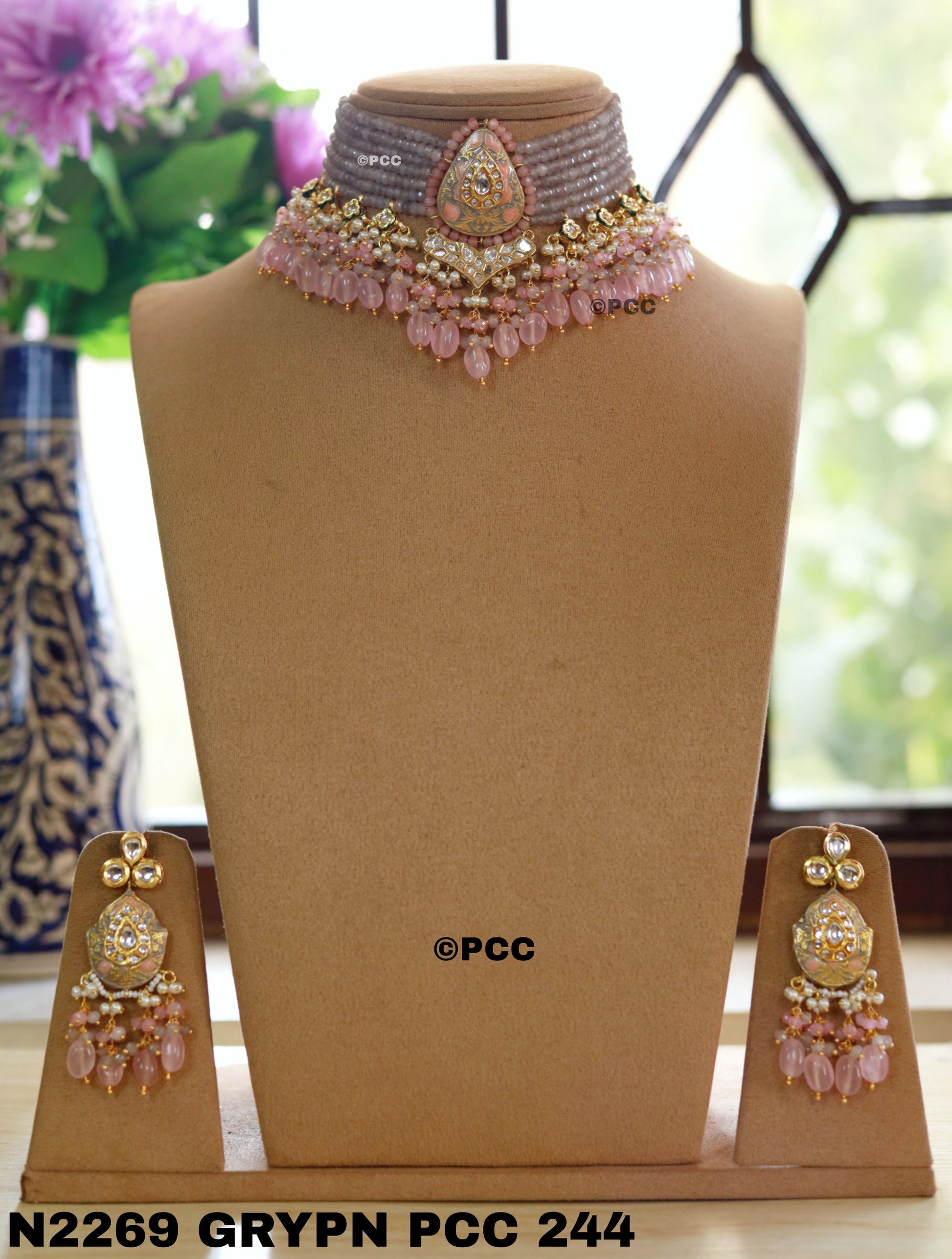 Handmade kundan Choker Necklace Set