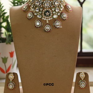 Polki Kundan Carving Necklace Set