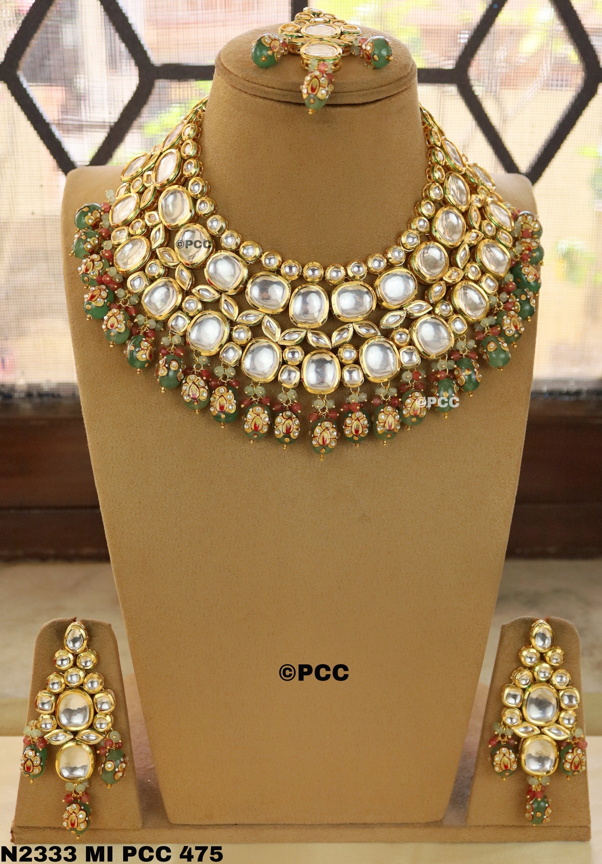 Kundan Studded Choker Necklace Set with earring & tikka