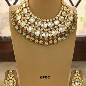 Kundan Studded Choker Necklace Set with earring & tikka