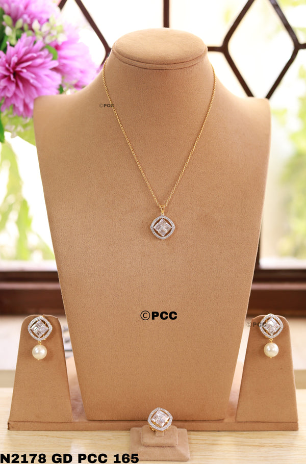 Buy Pendant Necklace Online at Pinkcity Craft