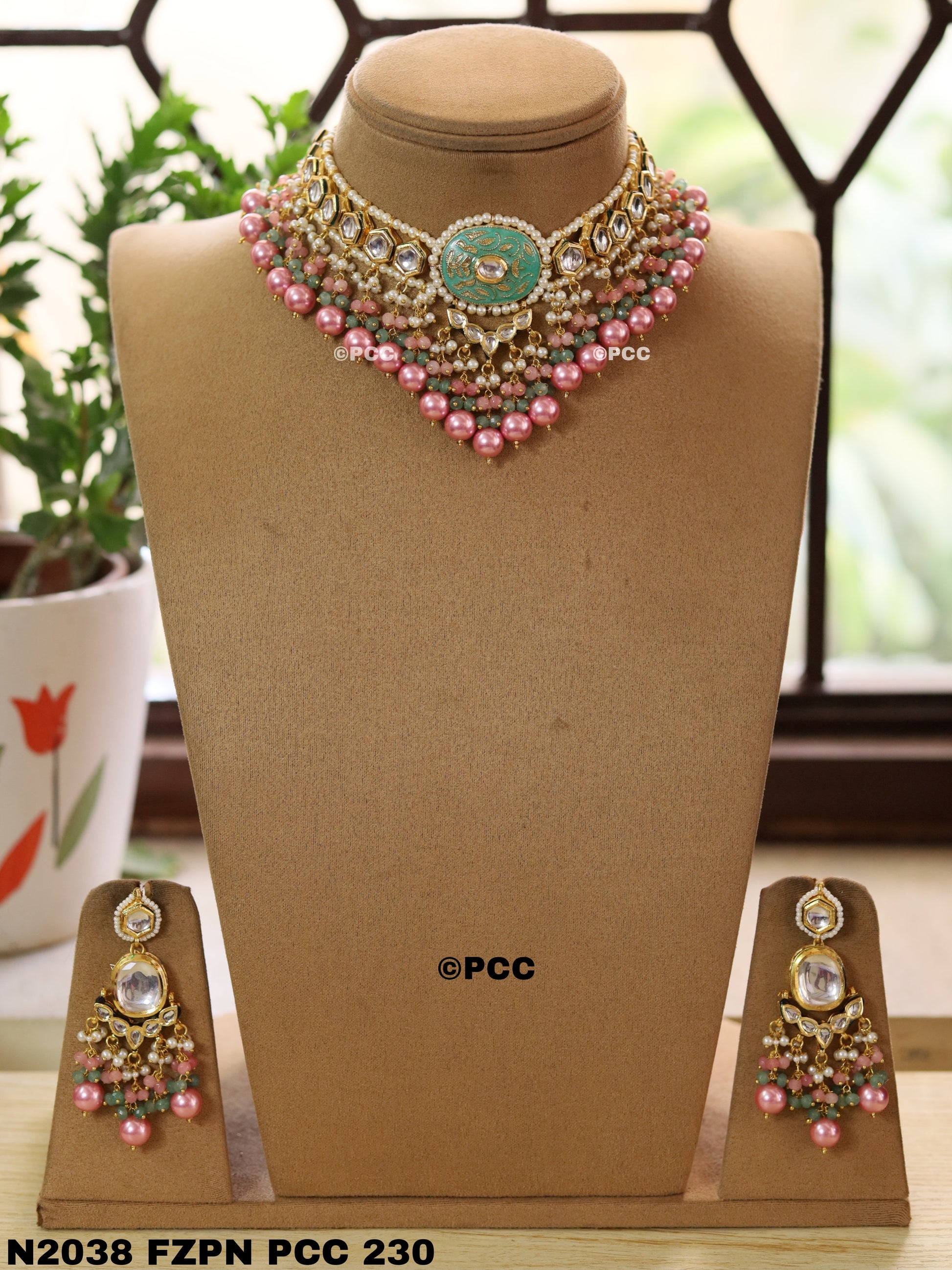 Rajasthani Traditional Handmade Kundan Choker Necklace with earrings set