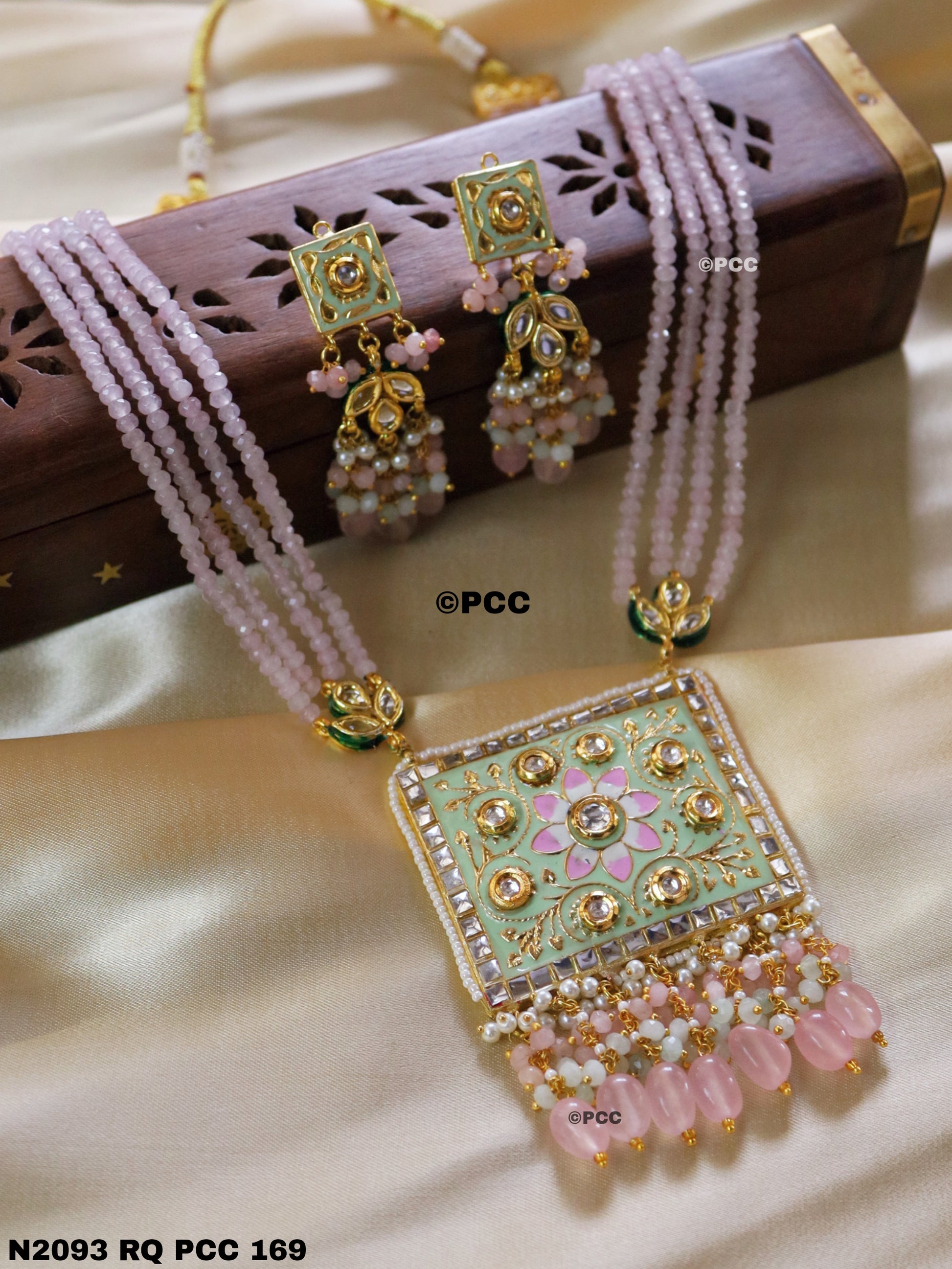 Handmade Kundan Necklace Set Mala Style jewelry