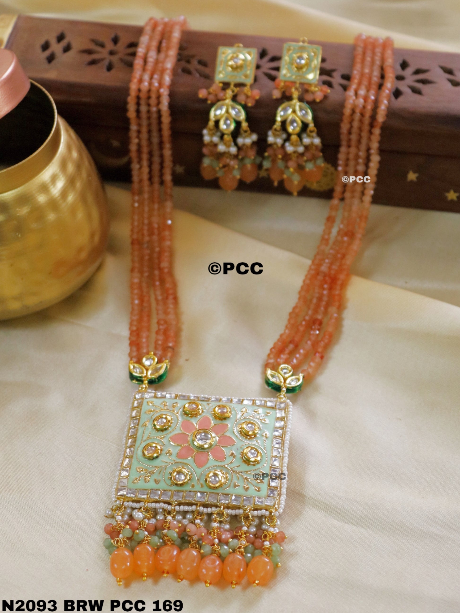 Handmade Kundan Necklace Set Mala Style jewelry