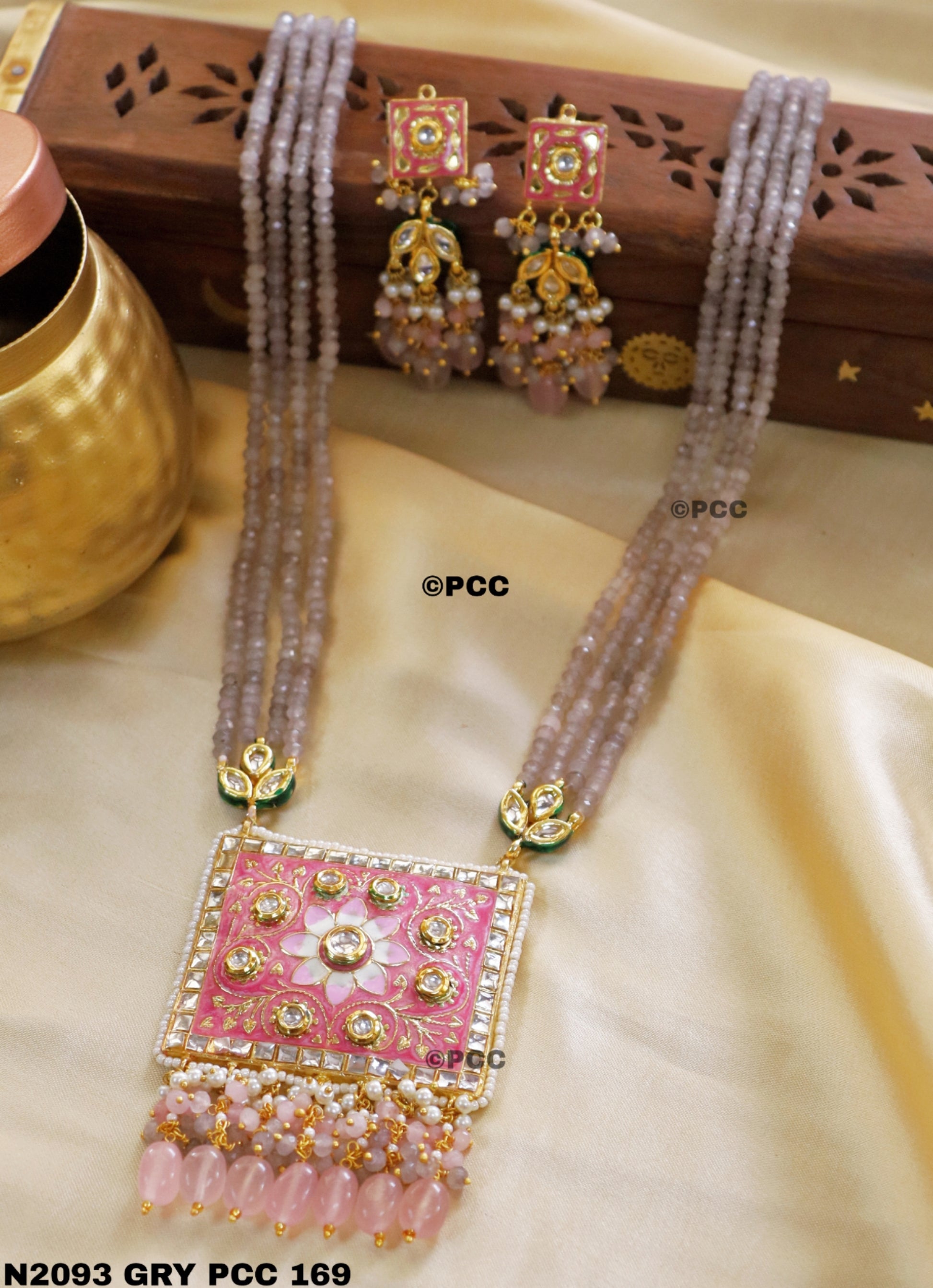 Handmade Kundan Necklace Set Mala Style jewelry